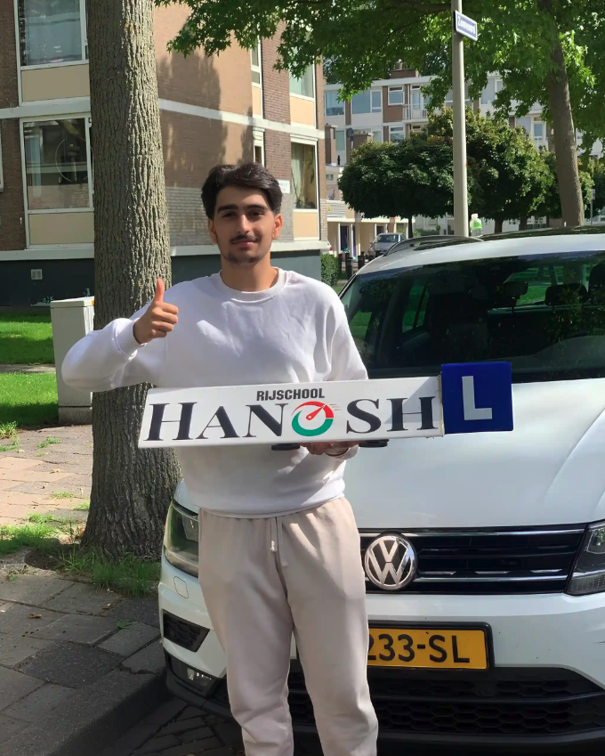 Geslaagde leerling 3 bij Rijschool Hanosh